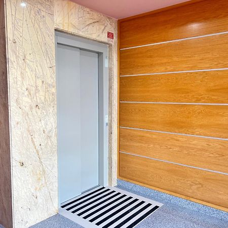 Housing Leon Pablo Florez Exterior foto